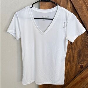 Reebok Women's Classic White V-Neck Golf Tee